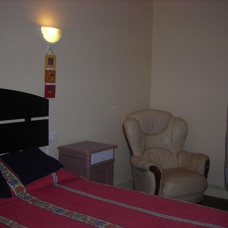 Chambres D'Hotes Et Gite Chastrusse Lanzac Exterior photo